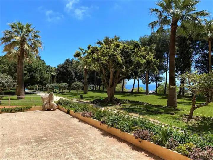 New Confort Benalmádena Kültér fotó